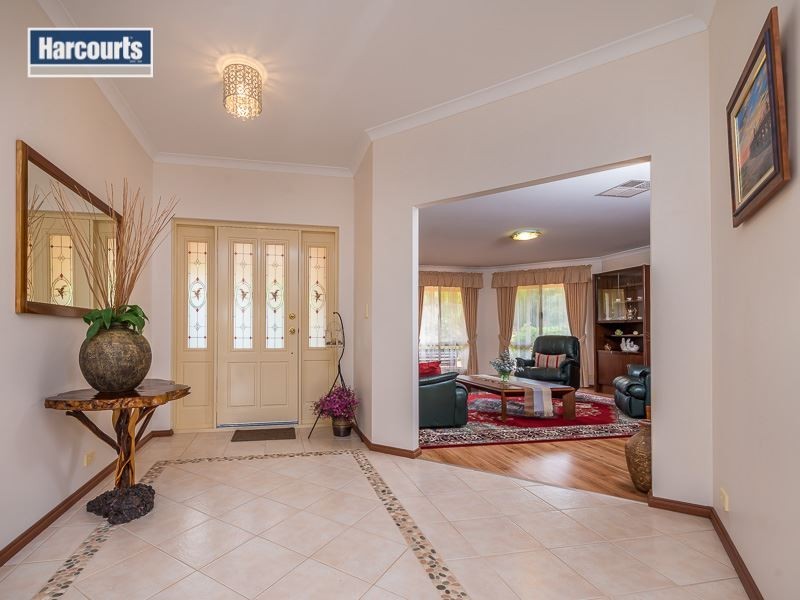 135 Meadowbrook Ramble, Bullsbrook WA 6084