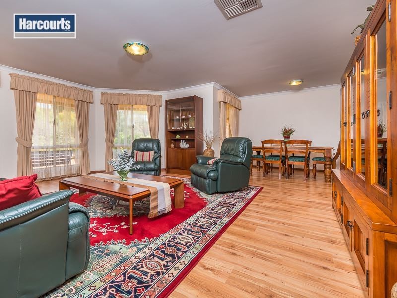 135 Meadowbrook Ramble, Bullsbrook WA 6084