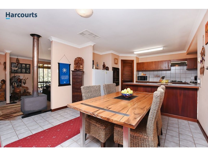 245 Benrua Road, Clackline WA 6564