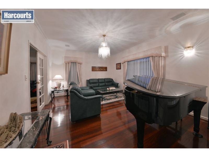 19 Carlton Turn, Currambine WA 6028