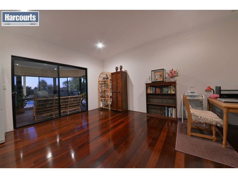 19 Carlton Turn, Currambine WA 6028