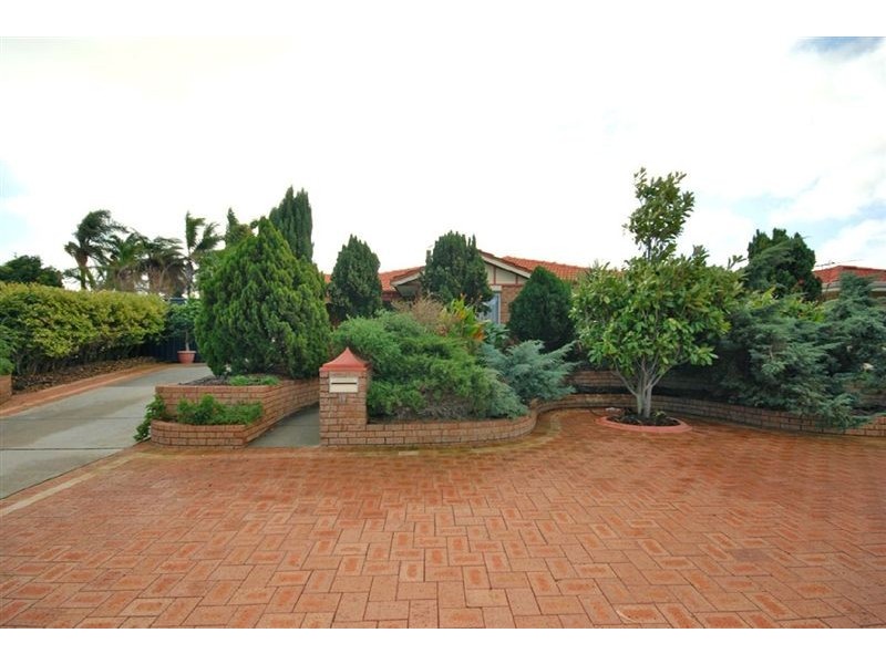 19 Greyhound Drive, Merriwa WA 6030