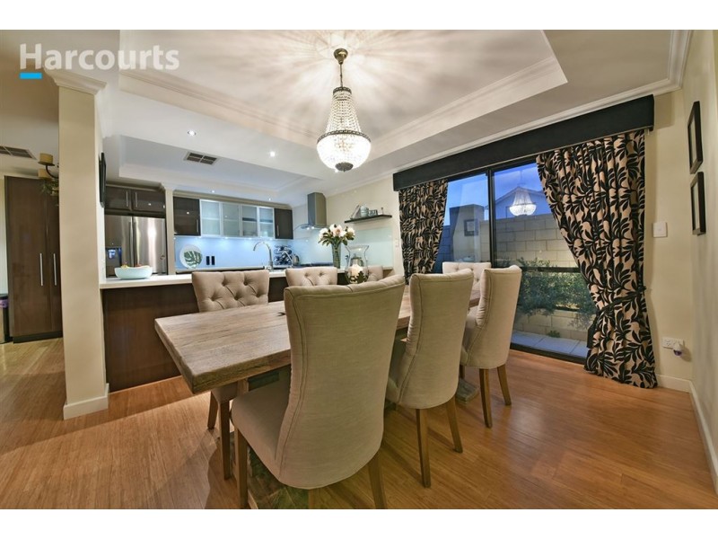 14 Burrill Turn, Burns Beach WA 6028