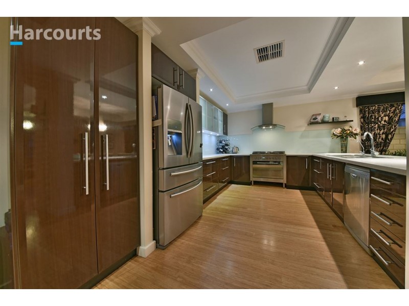 14 Burrill Turn, Burns Beach WA 6028