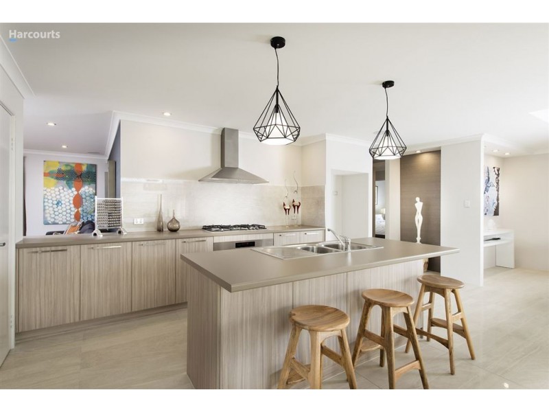 18 Bristlebird Circuit, Alkimos WA 6038