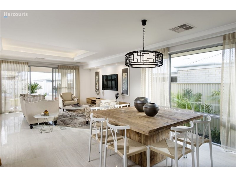 18 Bristlebird Circuit, Alkimos WA 6038