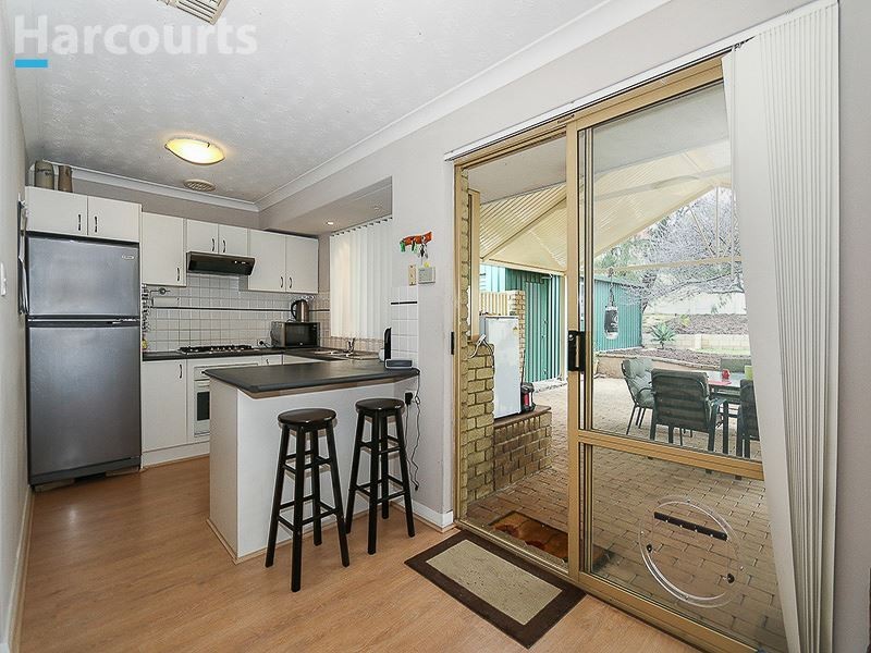 32 Berkshire Drive, Beldon WA 6027