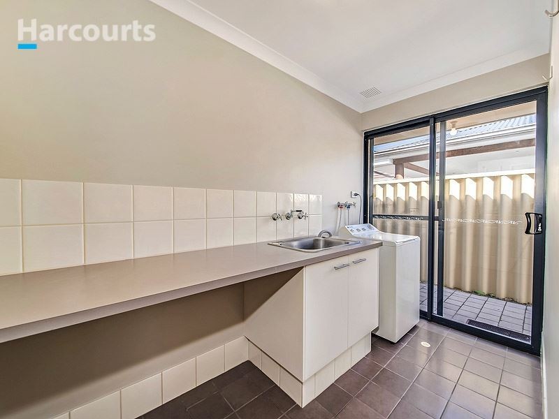 137 Ashley Road, Tapping WA 6065