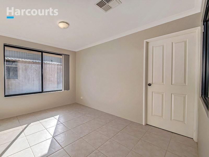 137 Ashley Road, Tapping WA 6065