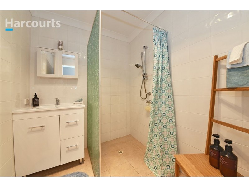 44 Jambanis Road, Wanneroo WA 6065