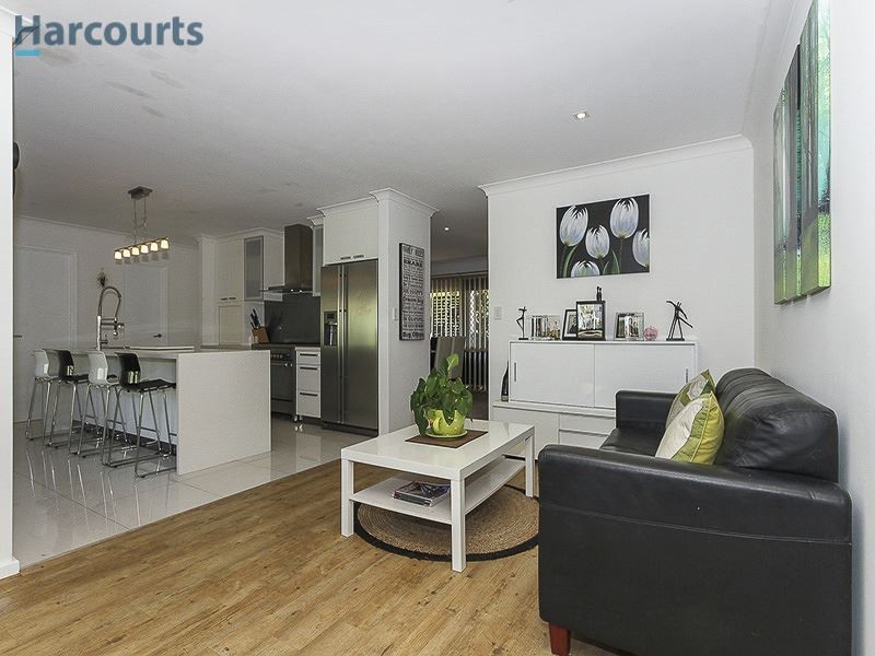 9B Spur Court, Ocean Reef WA 6027