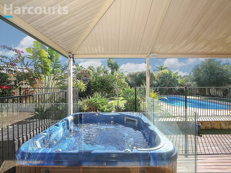 10 Crowther Elbow, Ocean Reef WA 6027