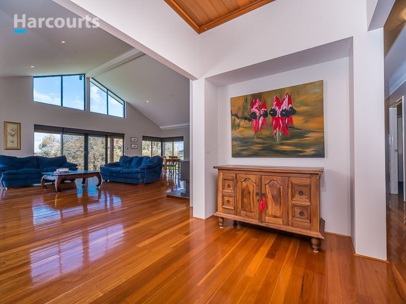 94 Shady Hills View, Bullsbrook WA 6084