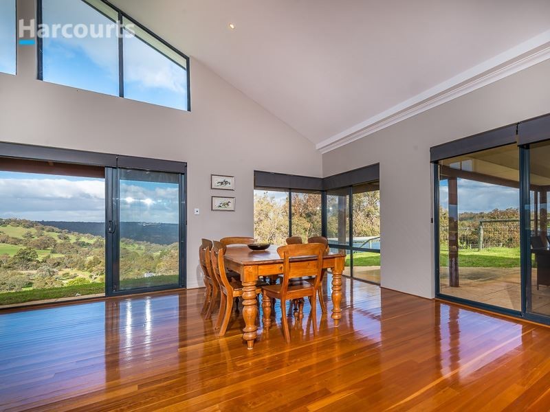 94 Shady Hills View, Bullsbrook WA 6084