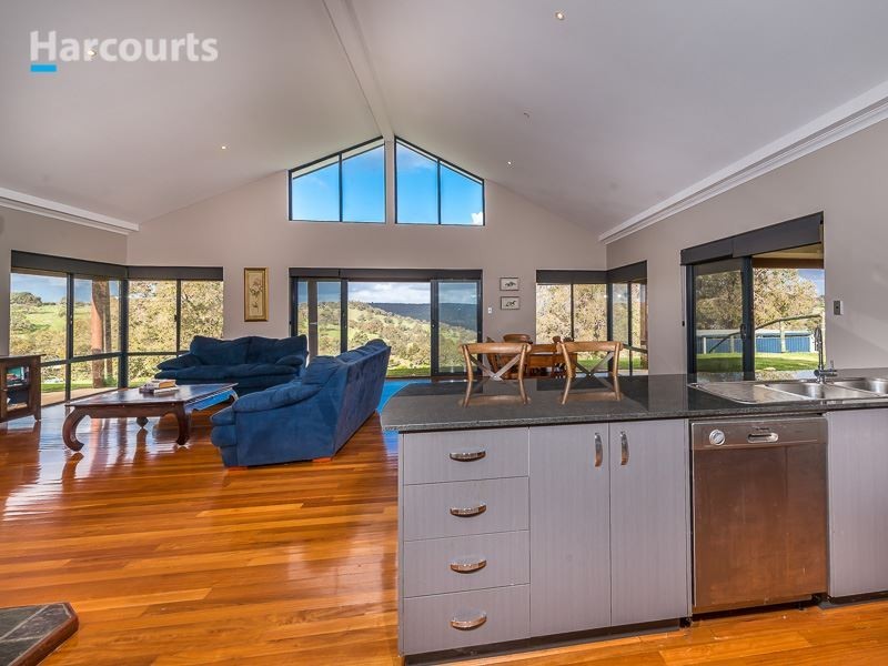 94 Shady Hills View, Bullsbrook WA 6084