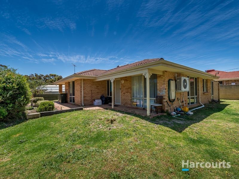 1A Caporn Street, Bullsbrook WA 6084