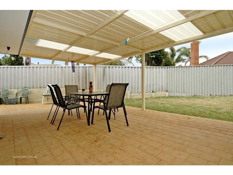 4 Deepdene Close, Heathridge WA 6027