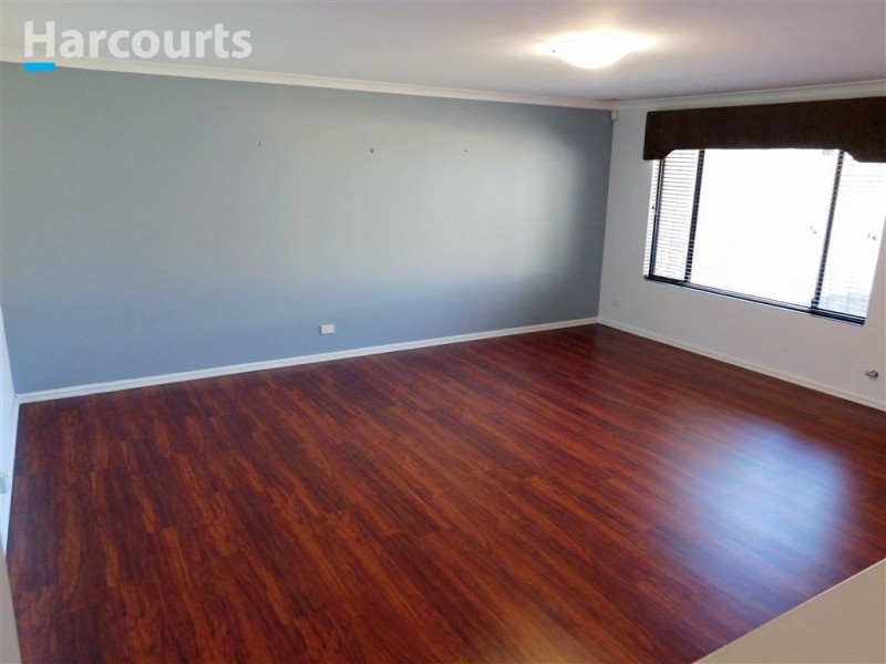 6 Hiltaba Court, Tapping WA 6065