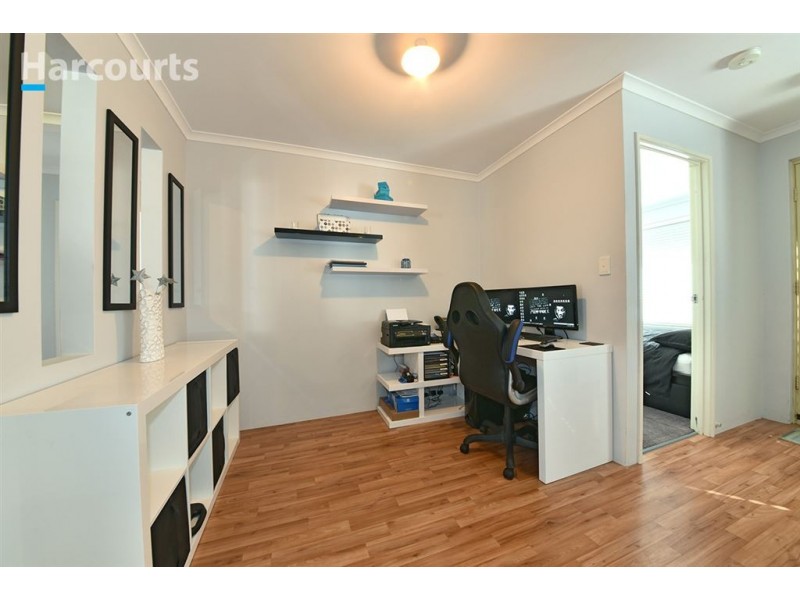 1 Ghost Gum Boulevard, Banksia Grove WA 6031