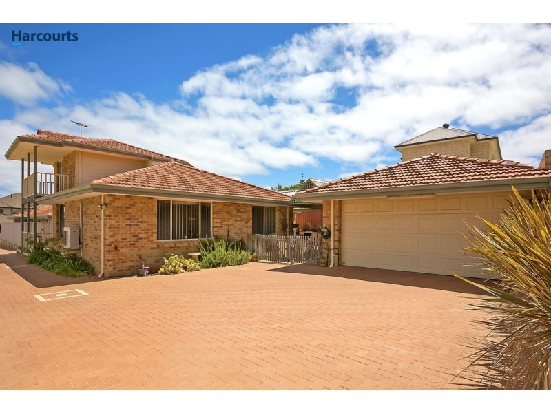 17B Fourth Avenue, Burns Beach WA 6028