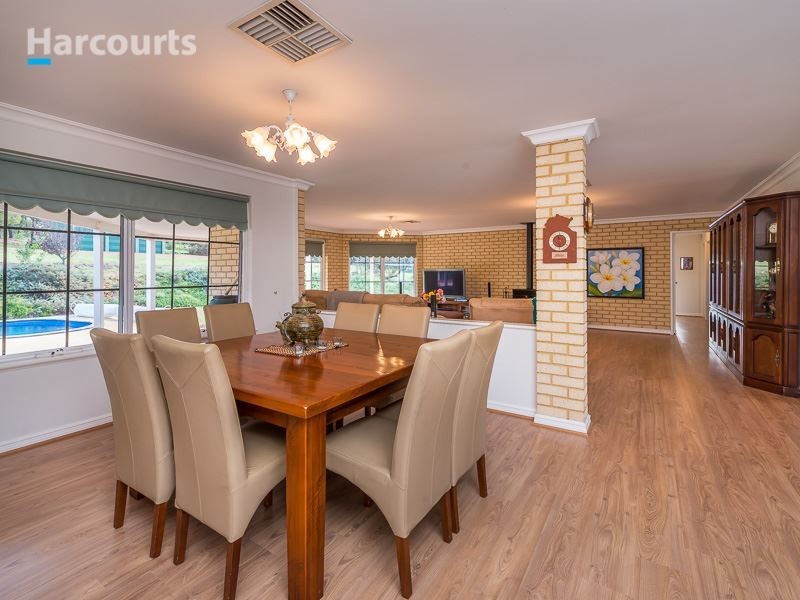 248 Ayrshire Loop, Lower Chittering WA 6084