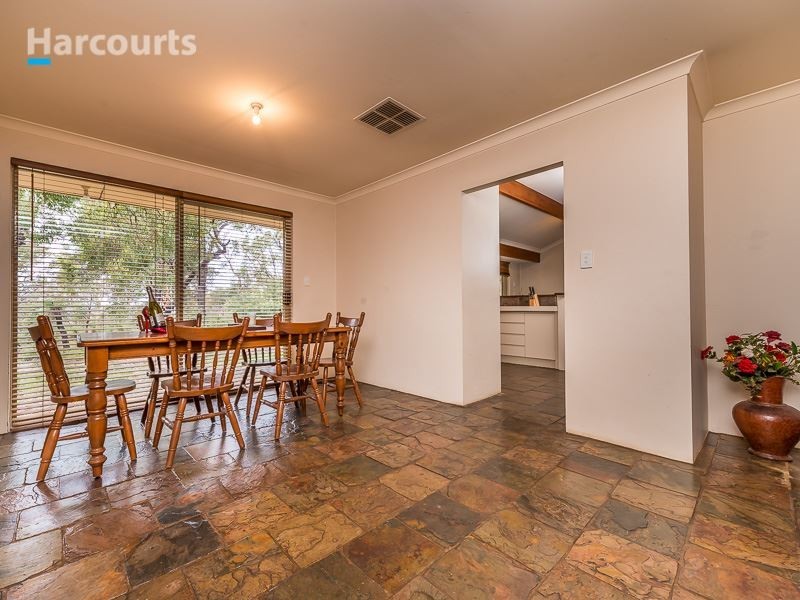 41 Robin Grove, Bindoon WA 6502