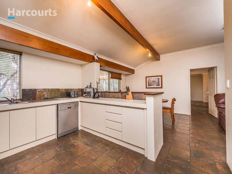 41 Robin Grove, Bindoon WA 6502