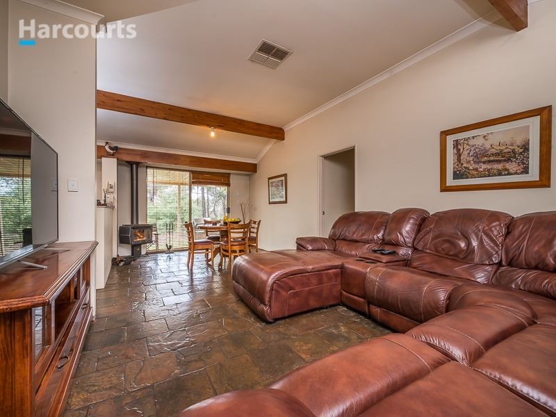 41 Robin Grove, Bindoon WA 6502