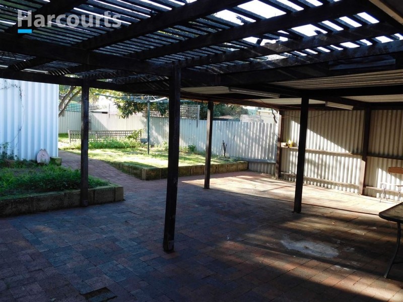 12B Leach Road, Wanneroo WA 6065