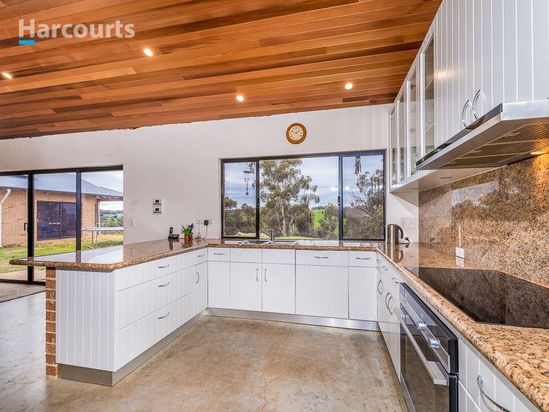 194 Maine Anjou Drive, Lower Chittering WA 6084