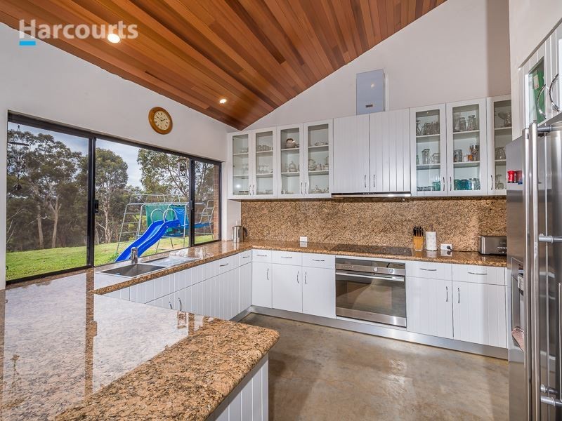 194 Maine Anjou Drive, Lower Chittering WA 6084