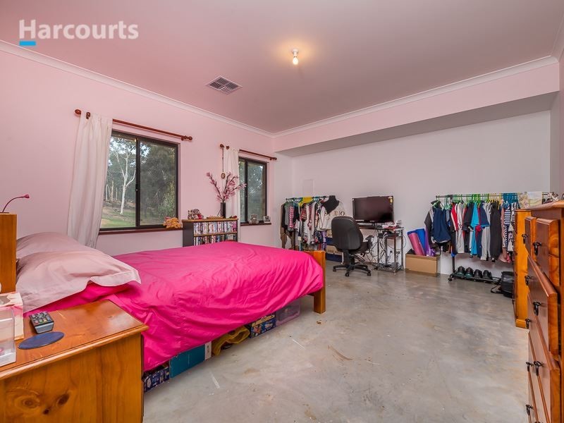 194 Maine Anjou Drive, Lower Chittering WA 6084