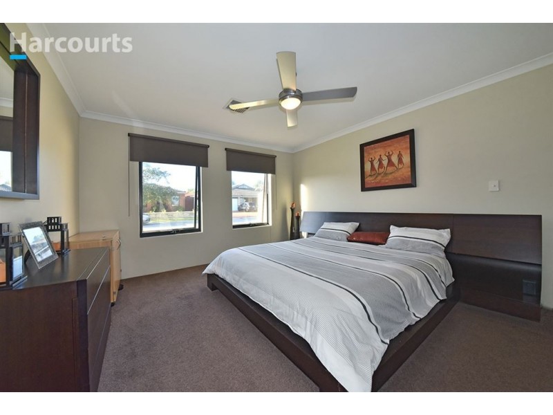 11 Minjah Circuit, Carramar WA 6031