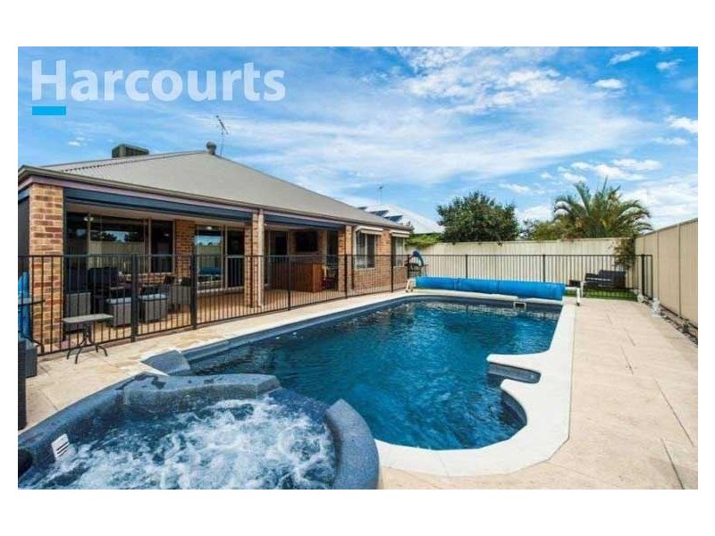 6 Adavale Vista, Tapping WA 6065