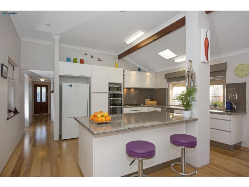 119 Glencoe Loop, Kinross WA 6028