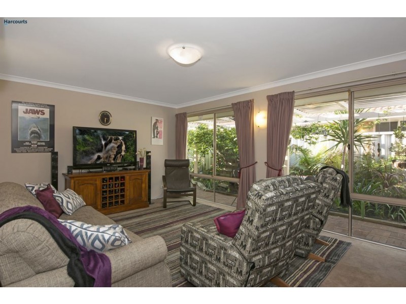 119 Glencoe Loop, Kinross WA 6028