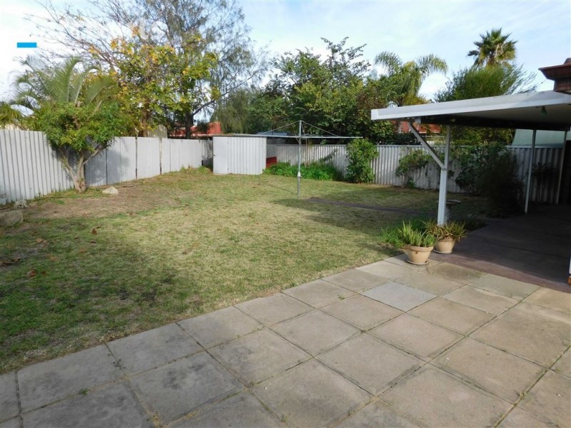 8A Pompano Court, Heathridge WA 6027