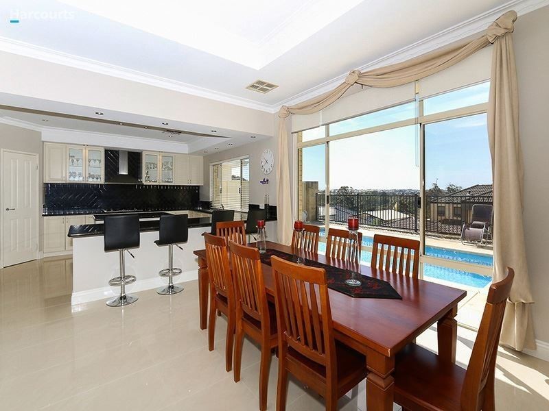 26 Derwent Meander, Joondalup WA 6027