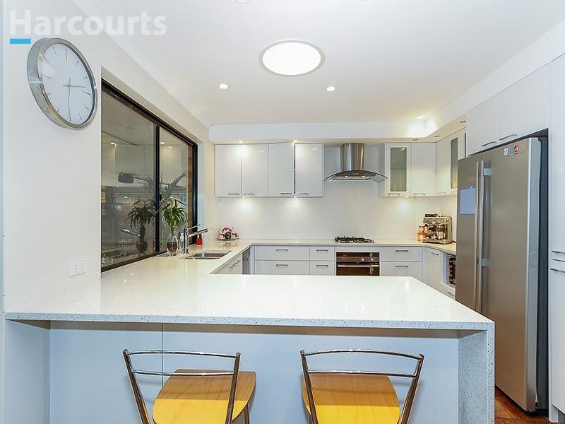 25 Transom Way, Ocean Reef WA 6027