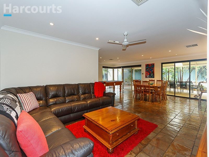 25 Transom Way, Ocean Reef WA 6027