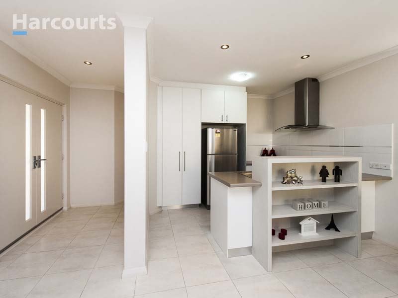 105B Shiraz Boulevard, Pearsall WA 6065