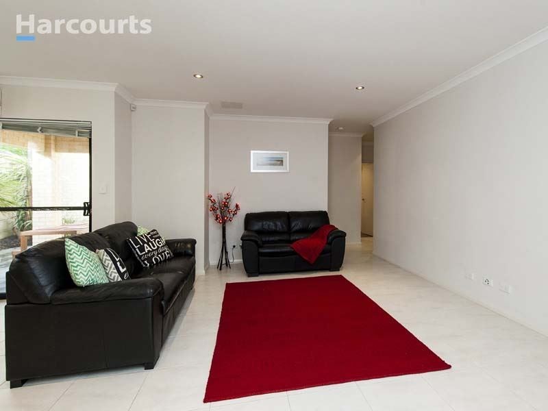 105B Shiraz Boulevard, Pearsall WA 6065