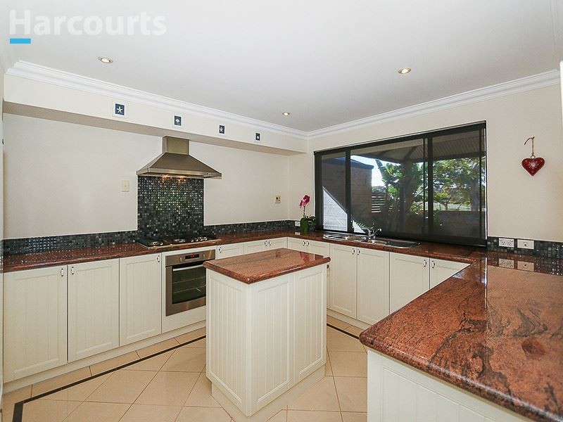 2 Montebello Avenue, Heathridge WA 6027