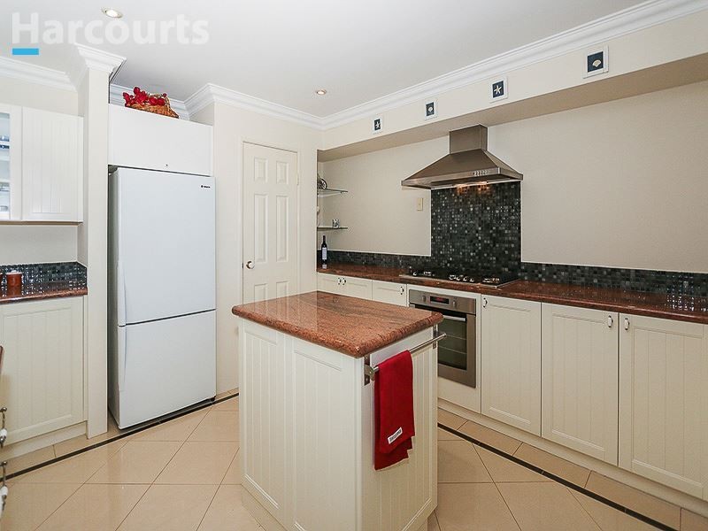 2 Montebello Avenue, Heathridge WA 6027