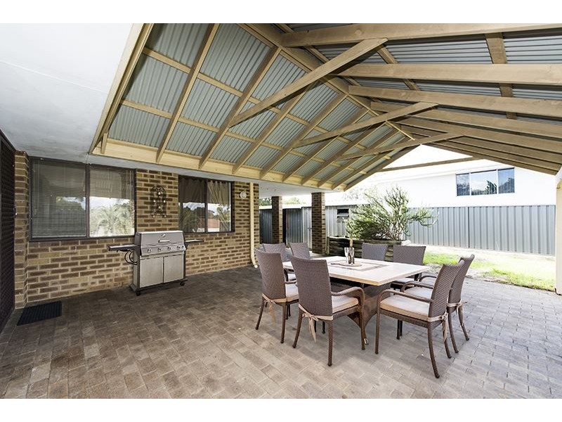 23 Treetop Avenue, Edgewater WA 6027