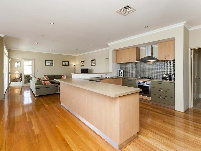 54 Sacramento Parade, Hocking WA 6065