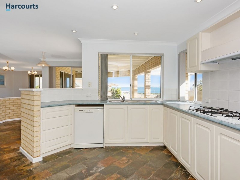 41 Swanson Way, Ocean Reef WA 6027