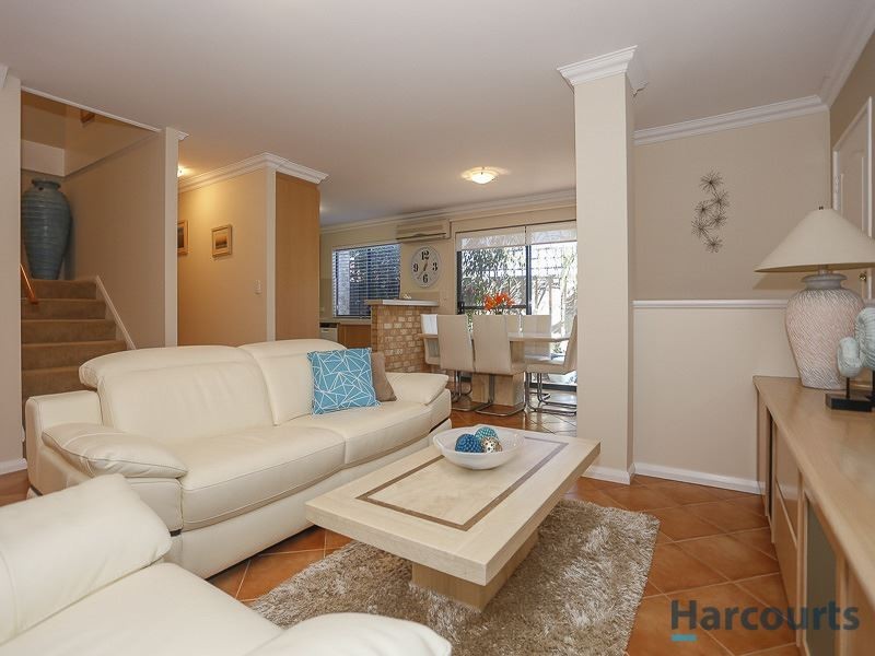 3/61 Weymouth Boulevard, Quinns Rocks WA 6030