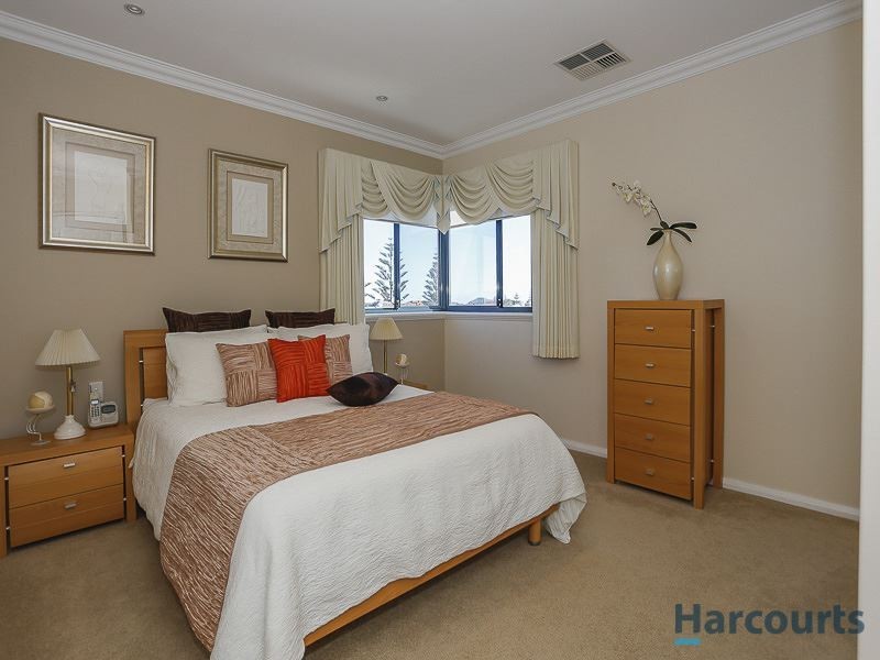 3/61 Weymouth Boulevard, Quinns Rocks WA 6030