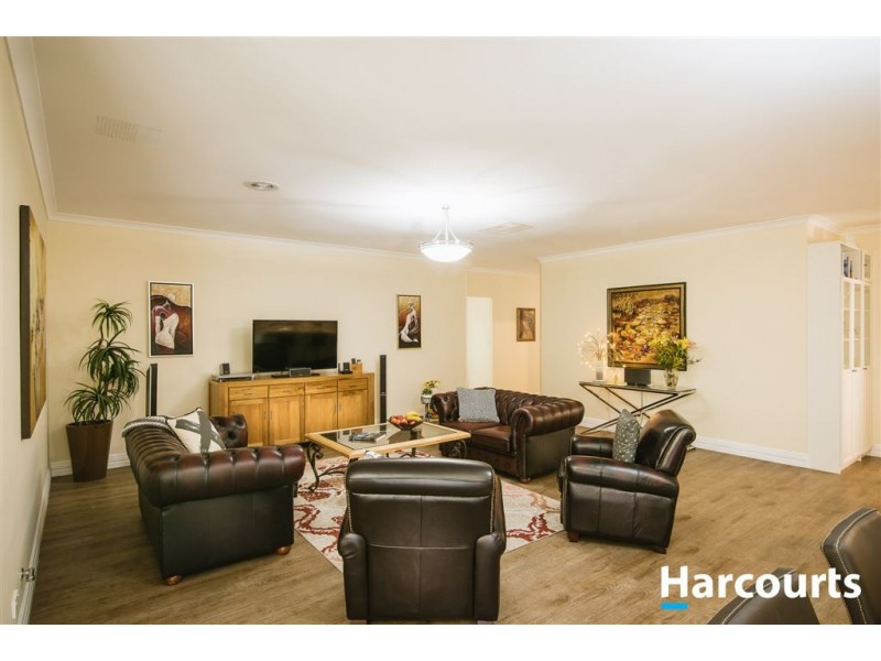 2 Dunedin Chase, Hocking WA 6065